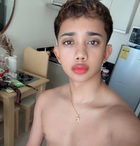 Twinkkboy - Male escort in Dammam