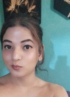 Twinkle - Transsexual escort in New Delhi Photo 4 of 5