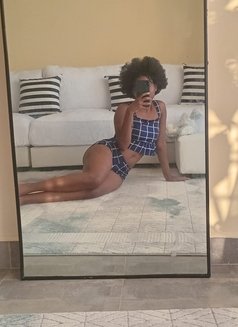 Twinkle ❣️Petite ⚜️ Wet Roysambu - puta in Nairobi Photo 1 of 8