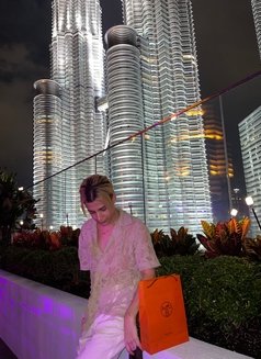 TwinkS - Male escort in Dubai Photo 13 of 13