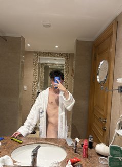 Twinksmertzi - Acompañantes masculino in İstanbul Photo 5 of 5