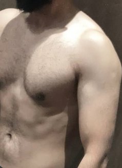 Twitter: @gamgam696 - Male escort in Riyadh Photo 8 of 8