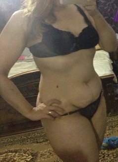 Twna - escort in Cairo Photo 1 of 6