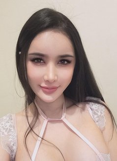 Two pussy shemale ketty-ida - Transsexual escort in Dubai Photo 2 of 20