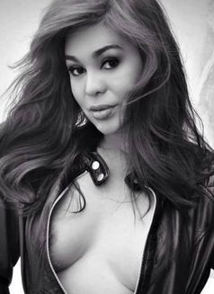 “Dream Girls”Two Cocks Attack available - Acompañantes transexual in Pyeongtaek Photo 29 of 29