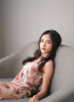 Twyla Queen - escort in Jakarta Photo 1 of 3