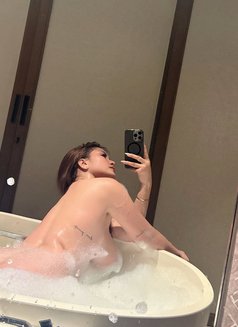 Tyhog - escort in Al Manama Photo 8 of 8