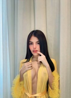 Tyla Filipina🇵🇭🇪🇸Spinner - puta in Riyadh Photo 8 of 8