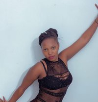 Tyla in Surat Available for Sex - escort in Surat