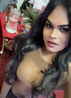 Tyla - Transsexual escort in Dehradun, Uttarakhand Photo 1 of 14