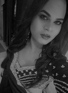 Tyla - Transsexual escort in Dehradun, Uttarakhand Photo 8 of 14