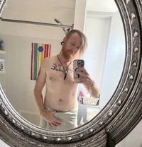 Tyler - Male escort in Oshawa