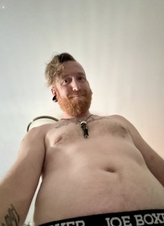 Tyler - Male escort in Oshawa Photo 5 of 5