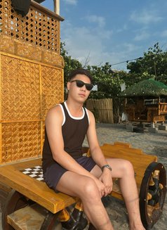 Tyler - Male escort in Manila Photo 10 of 10