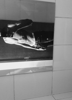 Tyler - Male escort in Kisumu Photo 2 of 4