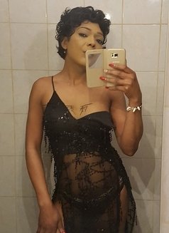 Trans Black Toulouse - Transsexual escort in Toulouse Photo 5 of 10