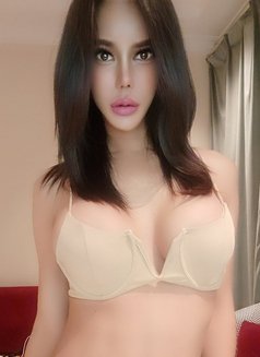 Tyramink - masseuse in Riyadh Photo 14 of 19