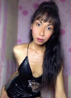 Tyronia - Transsexual escort in Manila Photo 21 of 28