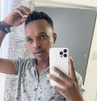 Uber driver - Acompañantes masculino in Nairobi