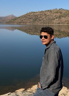 Udaipur Call Boy - Acompañantes masculino in Udaipur Photo 1 of 4