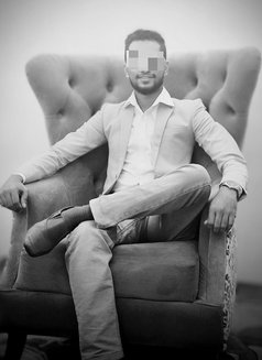 Udesh the Bbw Expert - Male escort in Colombo Photo 2 of 2