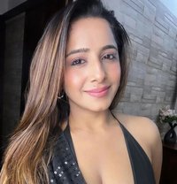 Uditi Indian Model - escort in Dubai