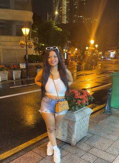 Uggy - escort in Macao Photo 1 of 5