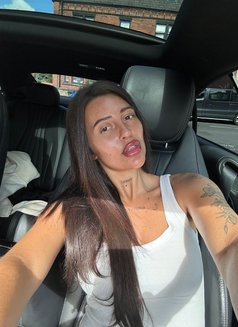 UK BRITISH BABE MAYA - puta in Phuket Photo 4 of 9