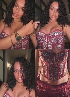 UK British Lily - escort in Phuket Photo 7 of 9