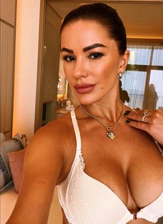 UKRAINE 🦋❣️BUSINESS BAY🦋🦋 - puta in Dubai Photo 17 of 17