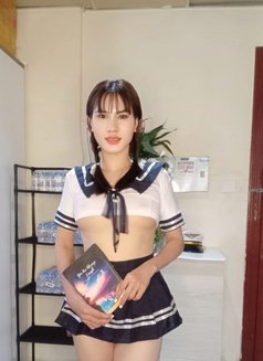 Ulanni girl 69 full service - escort in Abu Dhabi Photo 11 of 15