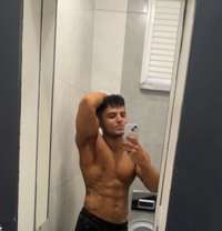 Ulaş - Male escort in İstanbul