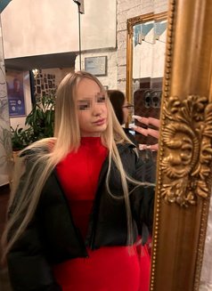 Uliana - escort in Dubai Photo 1 of 5