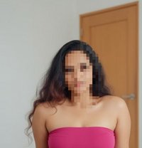 Uma New Active Girl - escort in Colombo