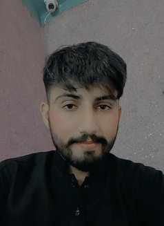 Umair - Male escort in Rāwalpindi Photo 2 of 2