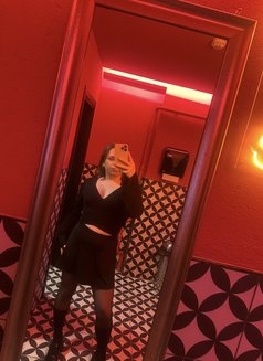 Umay - Transsexual escort in İstanbul Photo 14 of 14