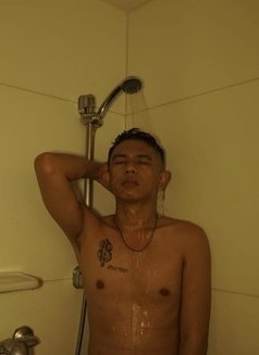 Umayaaz - Male escort in Jakarta Photo 1 of 6