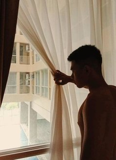 Umayaaz - Male escort in Jakarta Photo 5 of 6