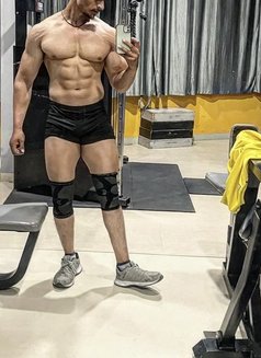 Umesh Singh - Acompañantes masculino in Candolim, Goa Photo 2 of 3