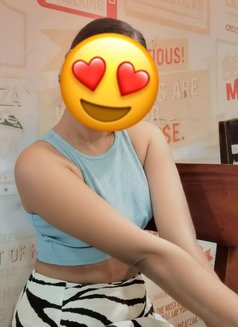 Umeshi - escort in Colombo Photo 2 of 3