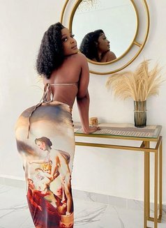 Ummy - escort in Nairobi Photo 3 of 4