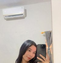Una - escort in Medan