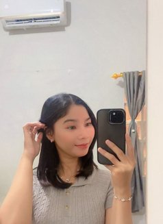 Una - escort in Medan Photo 2 of 2