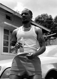 Uncle D - Acompañantes masculino in Kampala Photo 3 of 11