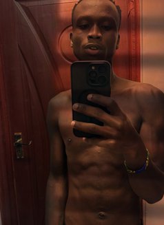 Uncut Dick - Male escort in Nairobi Photo 7 of 8