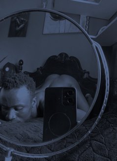 Uncut Dick - Acompañantes masculino in Nairobi Photo 10 of 11