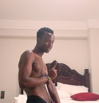 Uncut Dick - Male escort in Nairobi