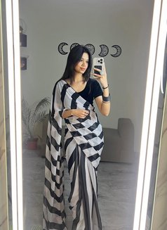 Unfiltered Bliss – Cash Brings You Close - escort in Kolkata Photo 5 of 10