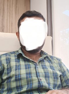 Unforgettable Fun - Male adult performer in Mumbai Photo 1 of 3