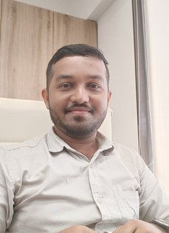 Unforgettable Fun (Verified Profile) - Male adult performer in Mumbai Photo 3 of 5